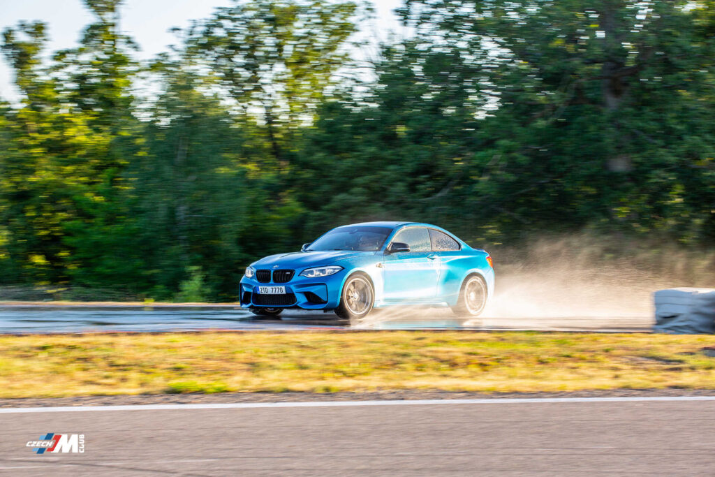 M2 Drift